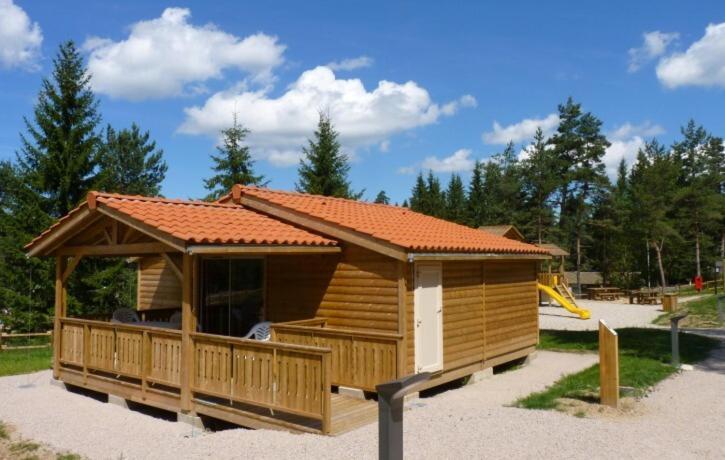 Les Chalets Du Haut-Forez Usson-en-Forez Habitación foto